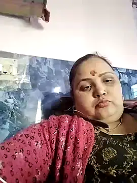 Snapshot of Kiyara7 chatting on January 30, 2025, 6:24 am Kiyara7 online show from January 30, 2025, 6:24 am