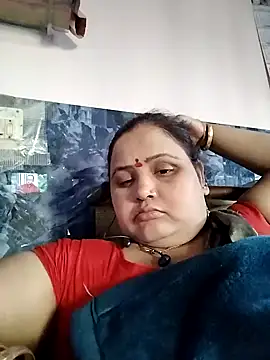 Snapshot of Kiyara7 chatting on February 8, 2025, 11:01 am Kiyara7 online show from February 8, 2025, 11:01 am