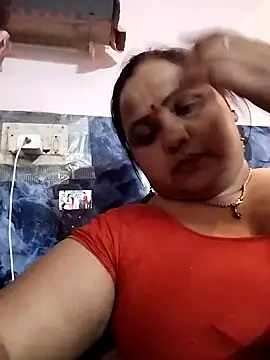 Snapshot of Kiyara7 chatting on February 8, 2025, 4:04 pm Kiyara7 online show from February 8, 2025, 4:04 pm