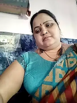 Snapshot of Kiyara7 chatting on February 17, 2025, 7:26 am Kiyara7 online show from February 17, 2025, 7:26 am