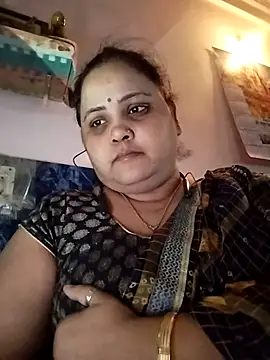 Snapshot of Kiyara7 chatting on February 26, 2025, 1:11 am Kiyara7 online show from February 26, 2025, 1:11 am