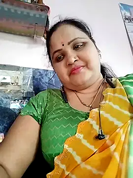 Snapshot of Kiyara7 chatting on February 26, 2025, 6:58 am Kiyara7 online show from February 26, 2025, 6:58 am
