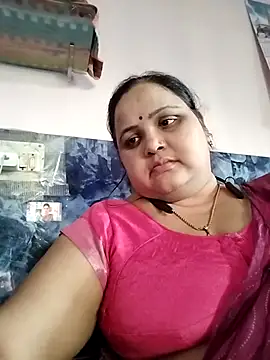 Snapshot of Kiyara7 chatting on February 27, 2025, 10:37 am Kiyara7 online show from February 27, 2025, 10:37 am