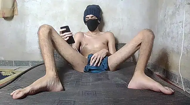 Snapshot of skinnyboy1000 chatting on March 1, 2025, 4:11 pm skinnyboy1000 online show from March 1, 2025, 4:11 pm