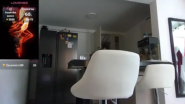 saramartinez1000 online show from February 27, 2025, 7:04 pm