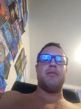 Snapshot of JonnyIronwood chatting on December 25, 2024, 8:07 am JonnyIronwood online show from December 25, 2024, 8:07 am