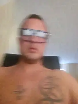 Snapshot of JonnyIronwood chatting on March 6, 2025, 7:32 pm JonnyIronwood online show from March 6, 2025, 7:32 pm