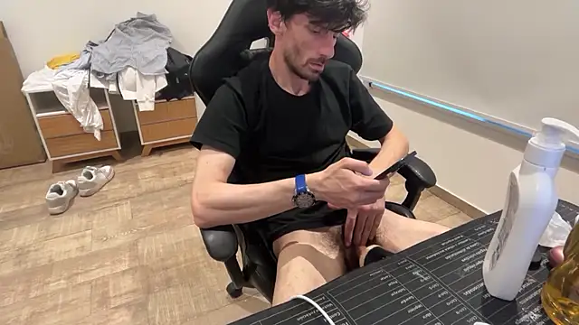 Snapshot of nicolaaaaas chatting on October 17, 2025, 9:17 pm nicolaaaaas online show from October 17, 2025, 9:17 pm