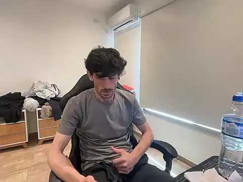 Snapshot of nicolaaaaas chatting on October 19, 2025, 2:50 pm nicolaaaaas online show from October 19, 2025, 2:50 pm