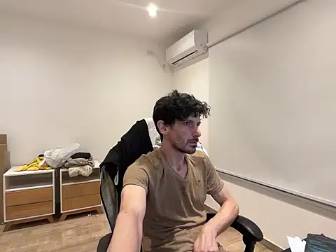 Snapshot of nicolaaaaas chatting on October 25, 2025, 3:47 am nicolaaaaas online show from October 25, 2025, 3:47 am