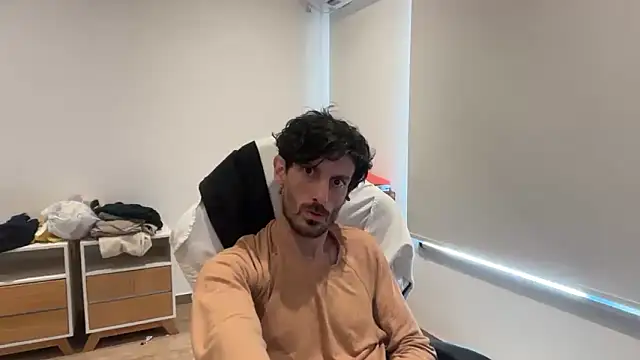 Snapshot of nicolaaaaas chatting on October 28, 2025, 3:25 pm nicolaaaaas online show from October 28, 2025, 3:25 pm