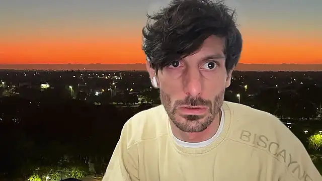 Snapshot of nicolaaaaas chatting on October 29, 2025, 6:42 pm nicolaaaaas online show from October 29, 2025, 6:42 pm