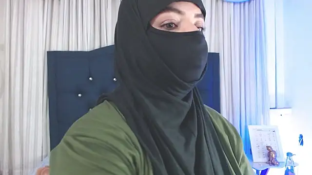 Uzra hayed online show from January 15, 2025, 10:46 pm