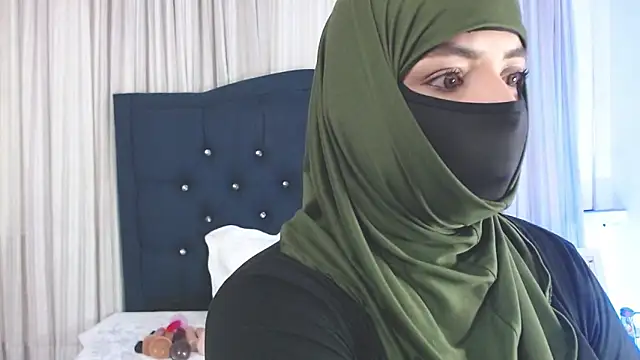 Uzra hayed online show from January 21, 2025, 7:50 pm