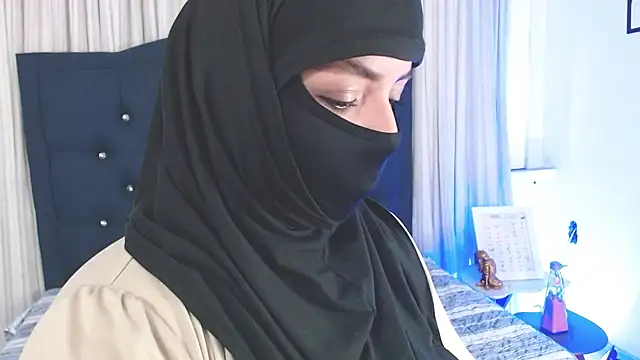 Uzra hayed online show from January 23, 2025, 7:51 pm