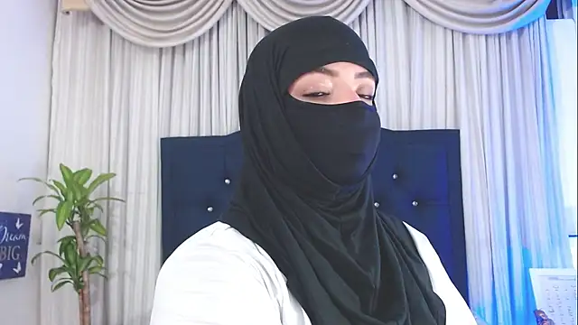 Uzra hayed online show from February 5, 2025, 1:47 am