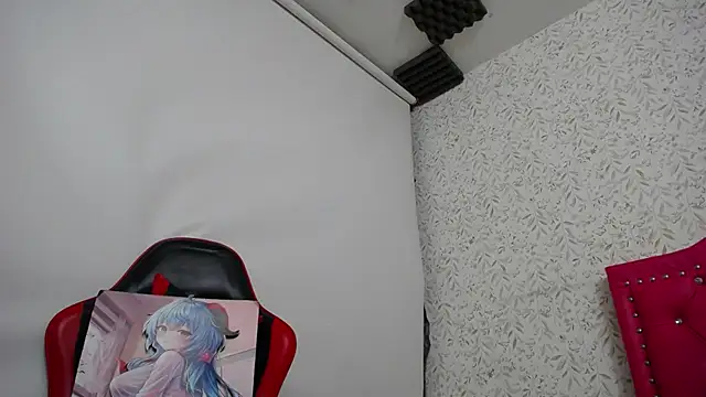 luly pink online show from December 19, 2025, 4:08 am