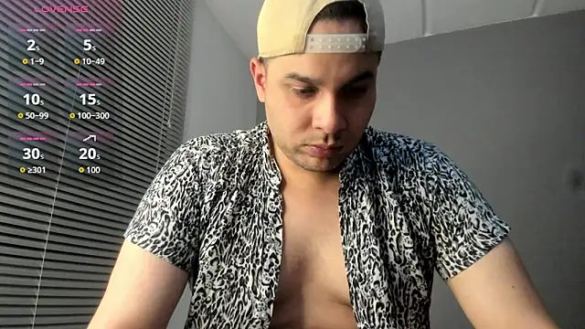 Snapshot of Latin_boy_surprisee chatting on June 9, 2026, 12:22 am Latin boy surprisee online show from June 9, 2026, 12:22 am