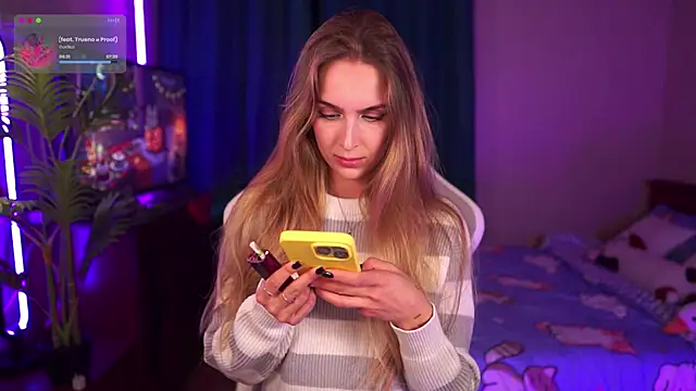 Kamila icee online show from October 16, 2025, 6:31 pm