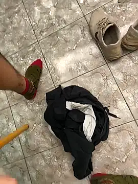 onbifeet online show from April 5, 2026, 7:22 pm