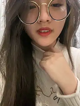 Snapshot of Krixxi22 chatting on January 7, 2025, 4:59 pm Krixxi22 online show from January 7, 2025, 4:59 pm