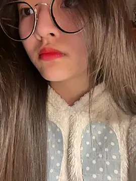 Krixxi22 online show from January 14, 2026, 6:24 pm