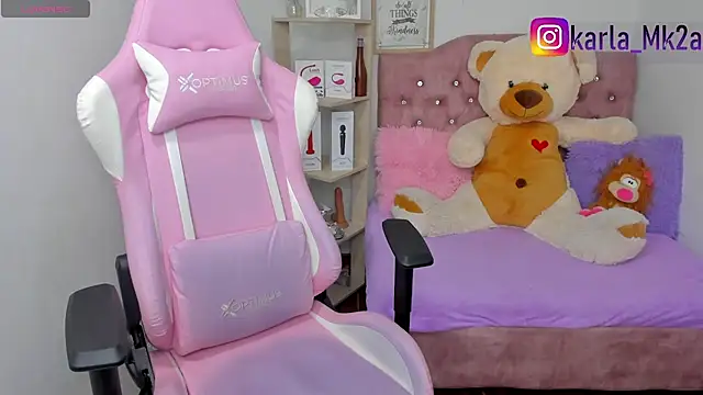 Snapshot of karla_cute01 chatting on December 16, 2024, 5:33 pm karla cute01 online show from December 16, 2024, 5:33 pm