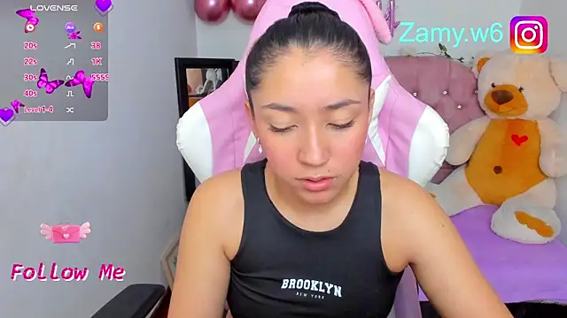 Snapshot of karla_cute01 chatting on September 9, 2025, 5:18 am karla cute01 online show from September 9, 2025, 5:18 am