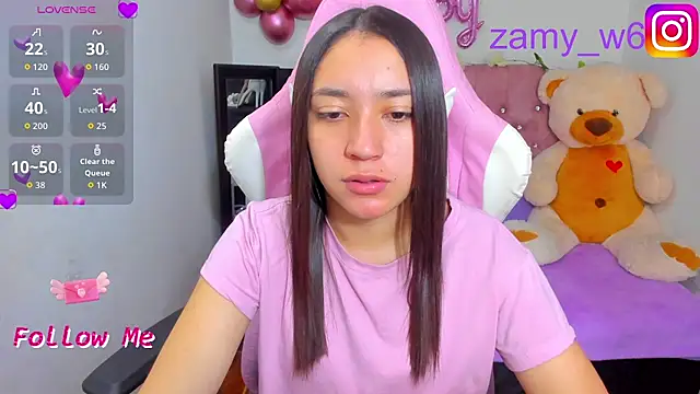 karla cute01 online show from October 25, 2025, 1:51 pm