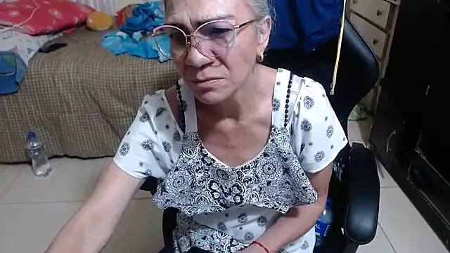 Giorgia xue53 online show from March 1, 2026, 4:47 am