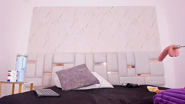 Snapshot of Daliana_Beck chatting on February 22, 2026, 12:26 pm Daliana Beck online show from February 22, 2026, 12:26 pm