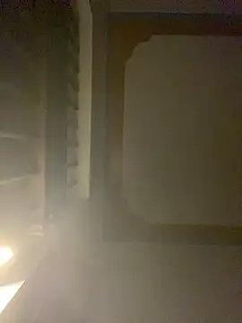 HoneyBuns 05 online show from January 28, 2025, 6:28 pm