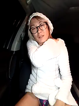 Timide girl2 online show from December 16, 2025, 5:23 am