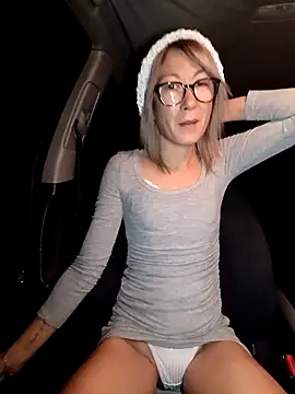 Timide girl2 online show from December 21, 2025, 6:31 am