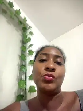 Berry Bans online show from October 6, 2025, 12:57 pm