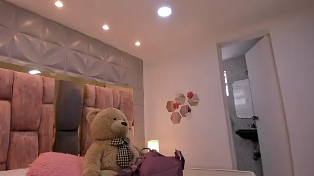 Charlotte Ice1 online show from March 21, 2026, 4:21 pm