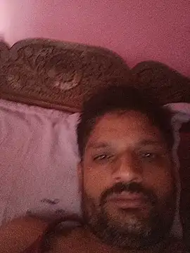 Desi Couple32 online show from June 15, 2026, 7:32 am