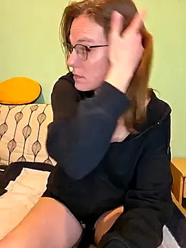 Snapshot of SpiceLea chatting on February 5, 2026, 1:16 pm SpiceLea online show from February 5, 2026, 1:16 pm