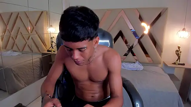 Snapshot of Alan_Cute18 chatting on February 16, 2026, 1:40 pm Alan Cute18 online show from February 16, 2026, 1:40 pm