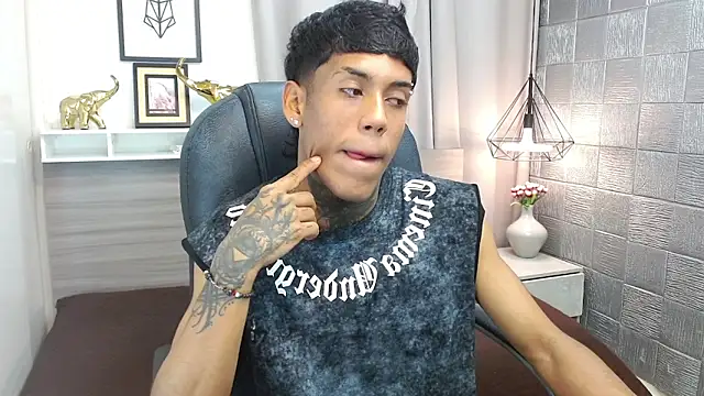 Snapshot of Alan_Cute18 chatting on February 22, 2026, 12:47 pm Alan Cute18 online show from February 22, 2026, 12:47 pm