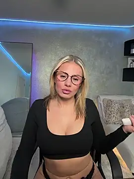 KillerKylie online show from February 27, 2026, 10:37 am