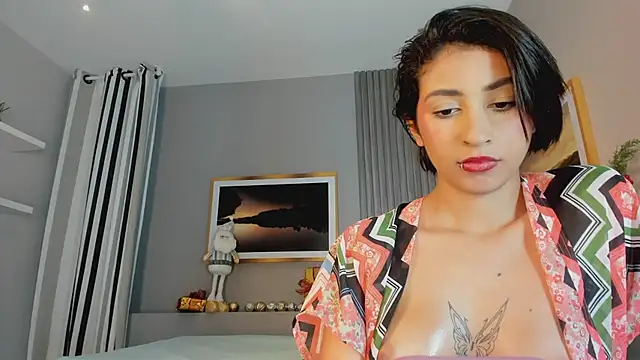 Snapshot of Angelbae- chatting on December 21, 2024, 8:00 pm Angelbae- online show from December 21, 2024, 8:00 pm
