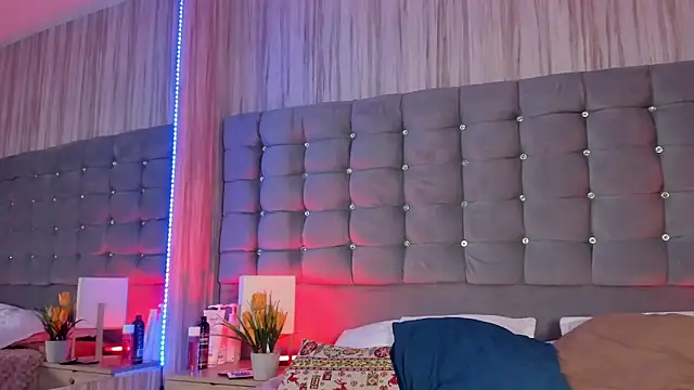 Poacahontasfg online show from February 14, 2026, 4:09 am