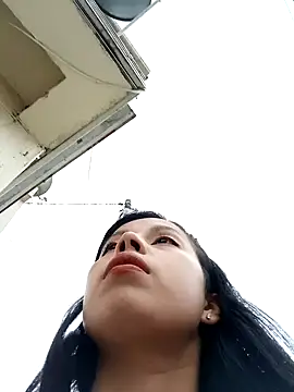  andrea30 online show from January 8, 2025, 2:03 pm