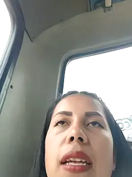  andrea30 online show from February 7, 2025, 6:34 pm