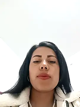  andrea30 online show from February 16, 2026, 11:06 am