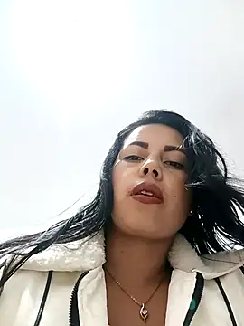  andrea30 online show from February 27, 2026, 11:54 am