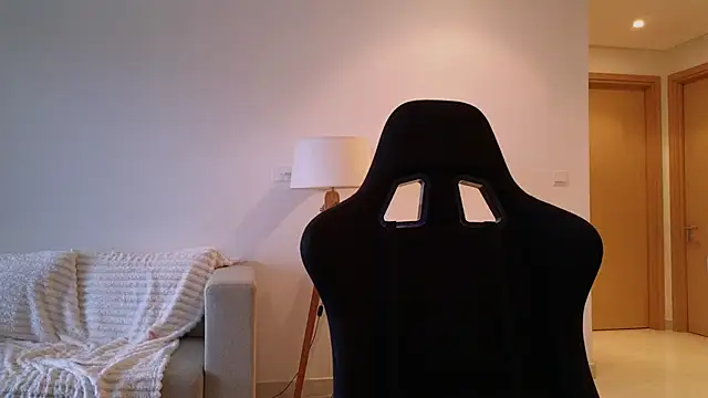 Snapshot of VanessaBayer2 chatting on December 24, 2024, 12:00 am VanessaBayer2 online show from December 24, 2024, 12:00 am