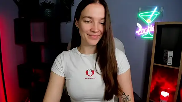 kenzie x online show from December 20, 2025, 7:37 am