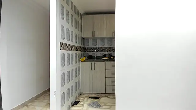 Snapshot of MarilynDavies chatting on October 18, 2025, 7:58 pm MarilynDavies online show from October 18, 2025, 7:58 pm